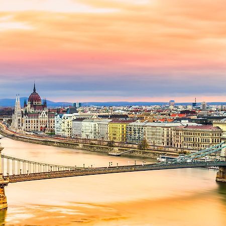 Apartament Convenience & Chic By The Basilica Budapeszt Zewnętrze zdjęcie