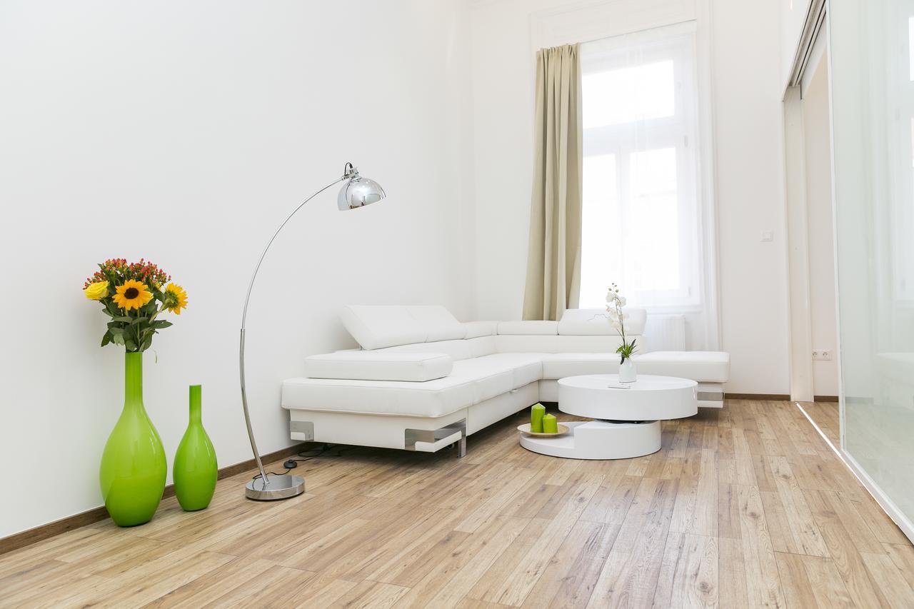 Apartament Convenience & Chic By The Basilica Budapeszt Zewnętrze zdjęcie